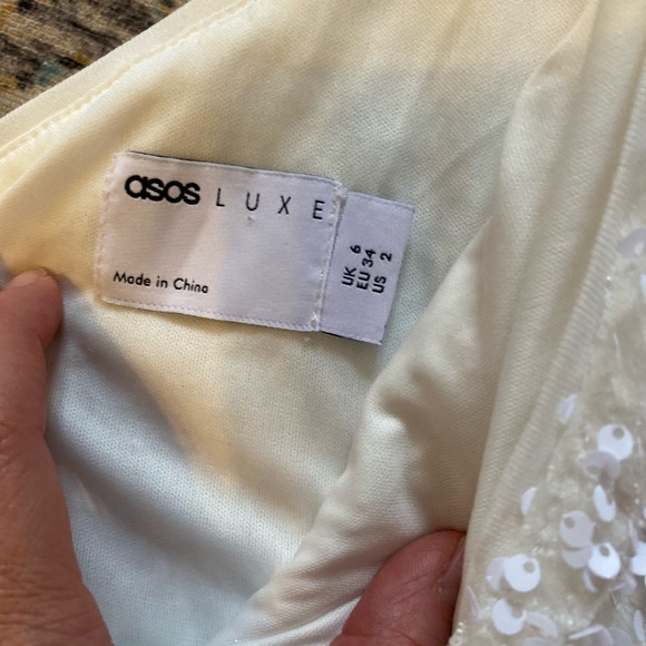 ASOS LUXE one shoulder asymmetric draped mini dress in white sequin - Picture 9 of 11